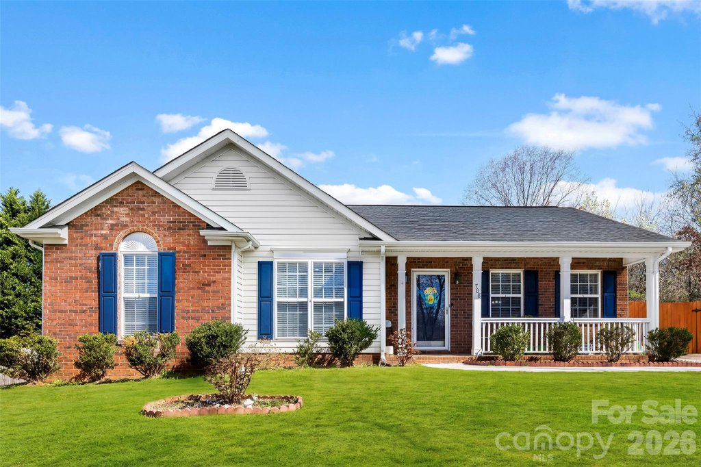 708 Peregrine Court
