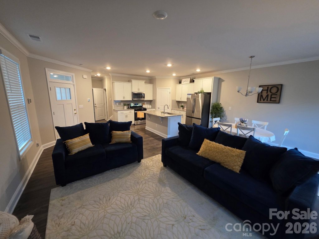 The Village At Ivy Ridge, Clover community