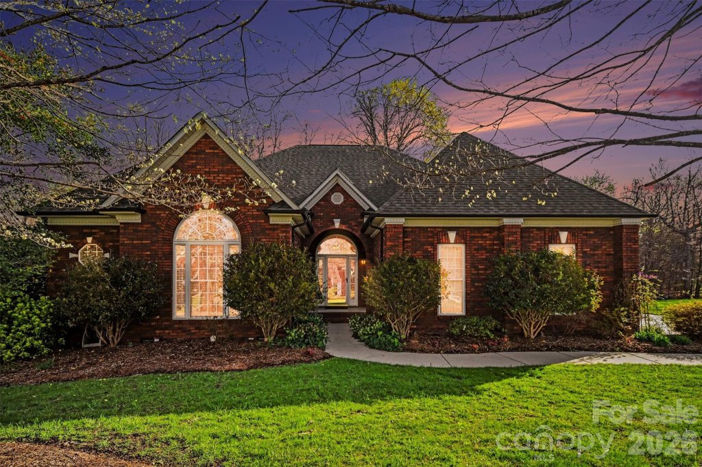 Clare Haven, Harrisburg community