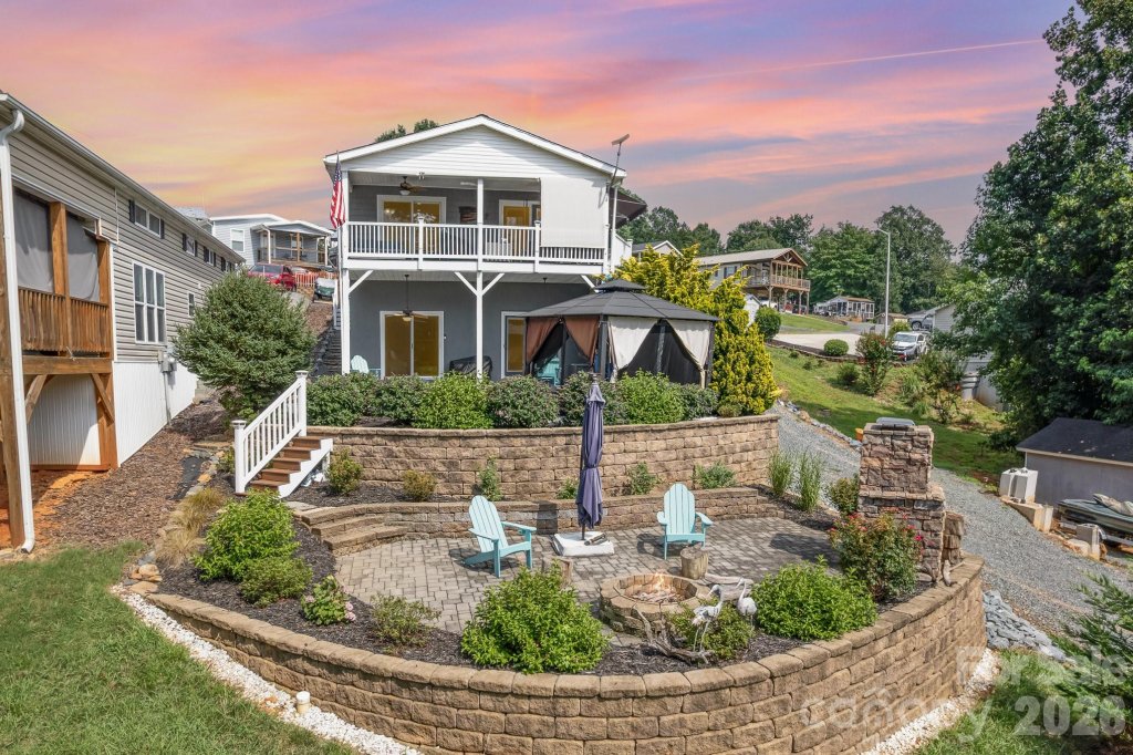 132 Eagle Drive B16