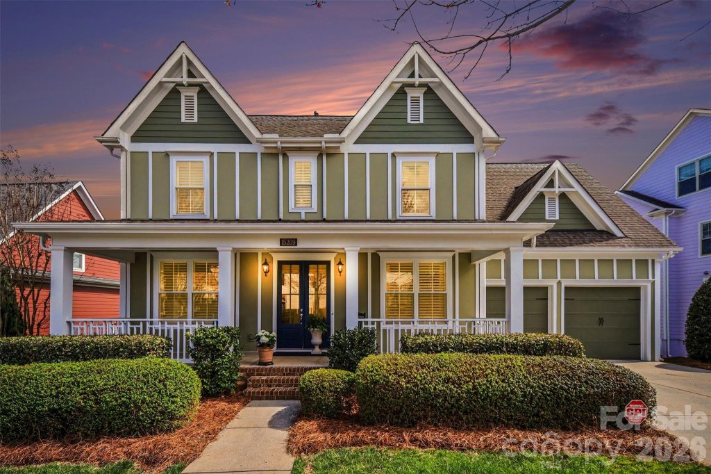 McCullough, Pineville community