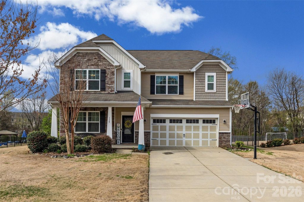 Pecan Hills, Mooresville community