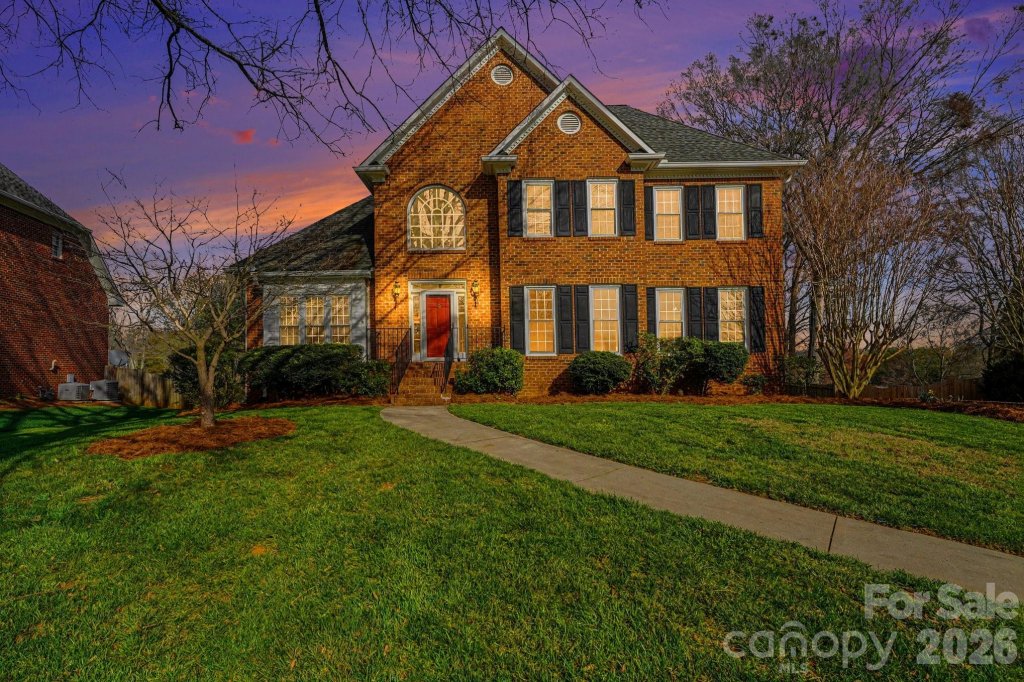 196 Oakmont Drive