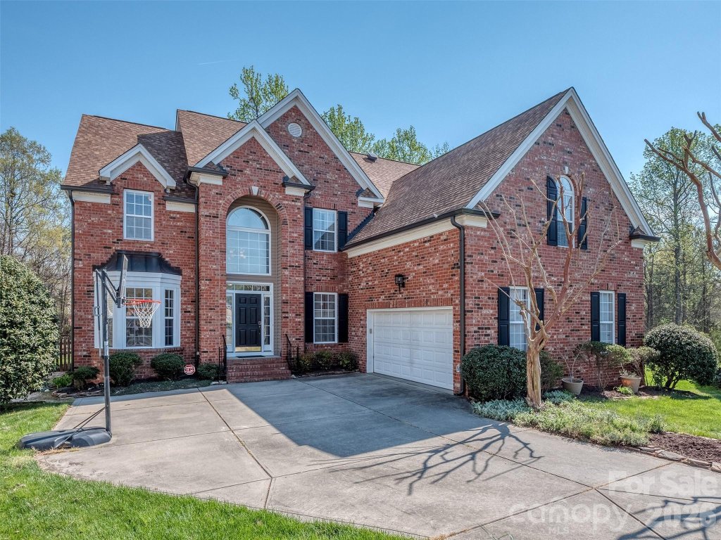 Providence Pointe, Charlotte community