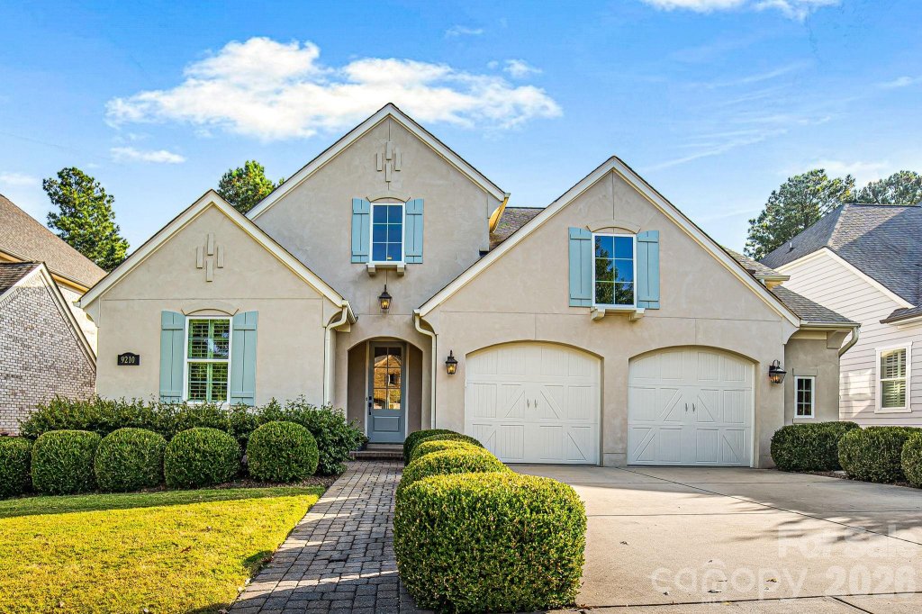 Robbins Park, Cornelius community