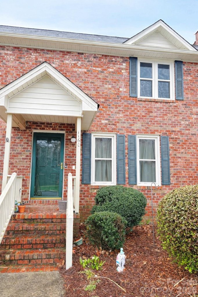 Riverbend, Concord community
