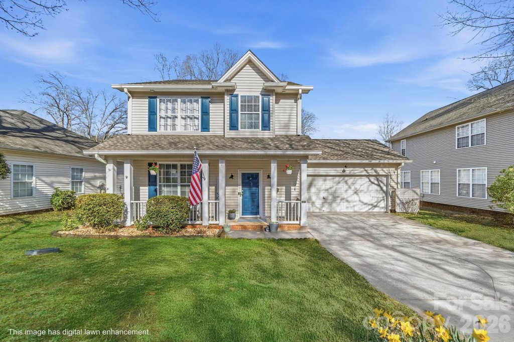 Adams Bluff, Belmont community