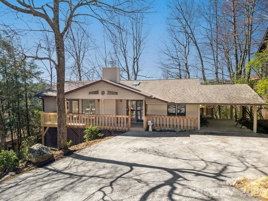 416 Kanasgowa Drive