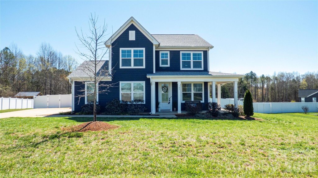 185 Goldenrod Circle