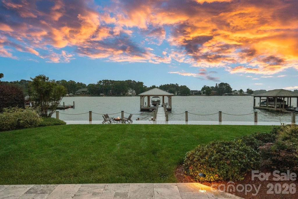 18408 Harbor Light Boulevard