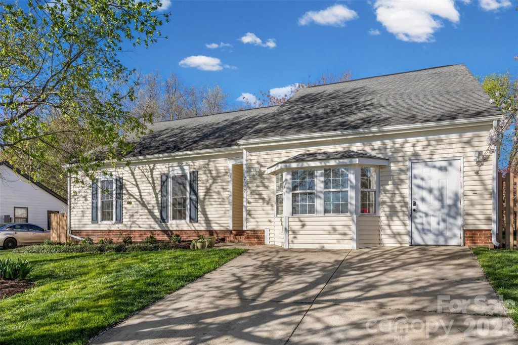 2339 Olde Whitehall Road