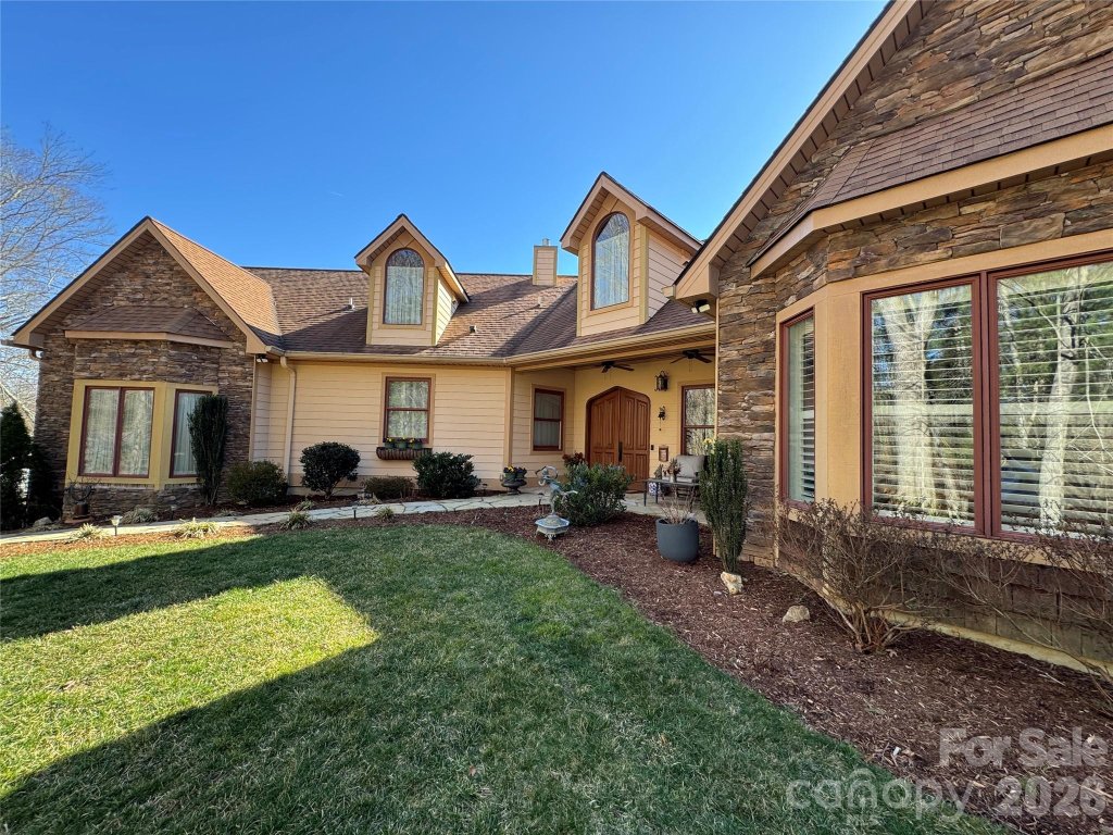 628 Vista Falls Road