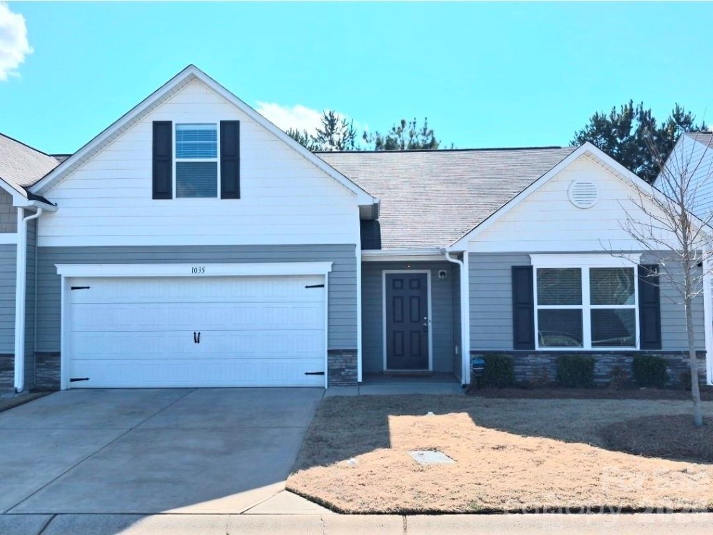 Greystone Village, Salisbury community