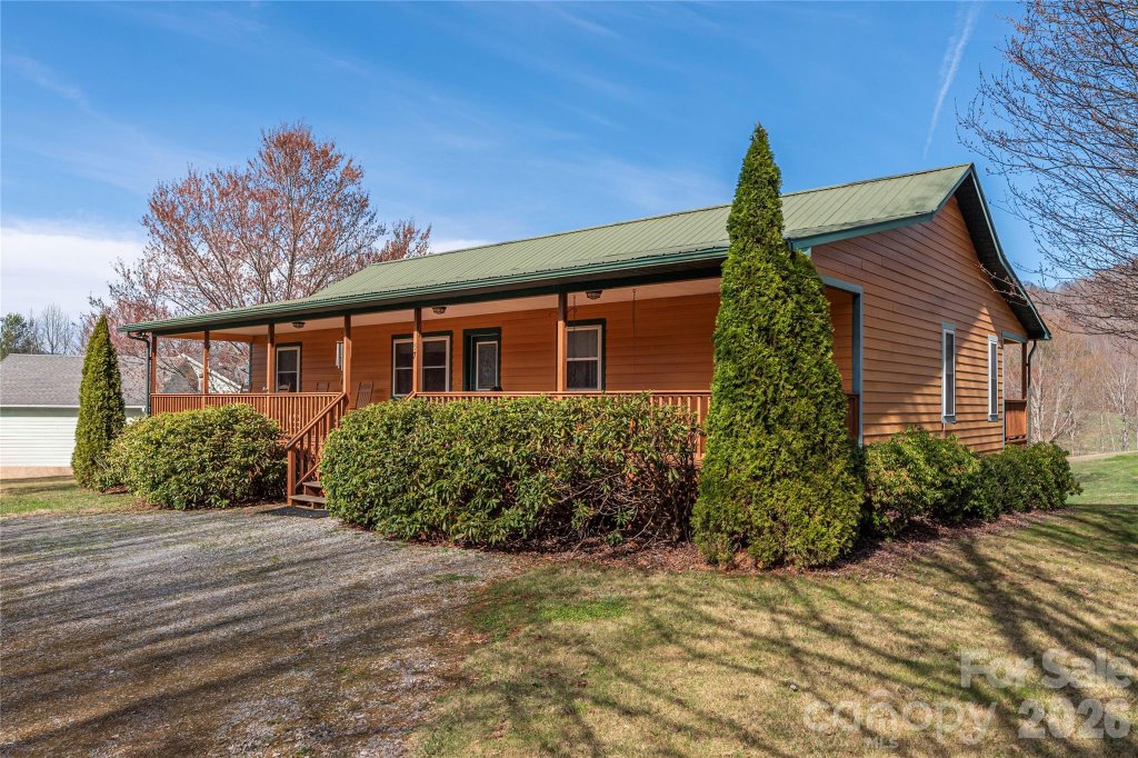 57 Gloria Way
