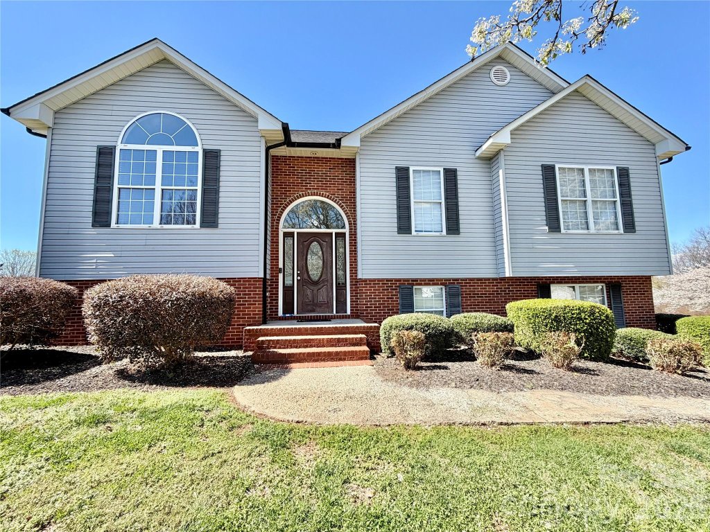 15 Luther Stafford Avenue