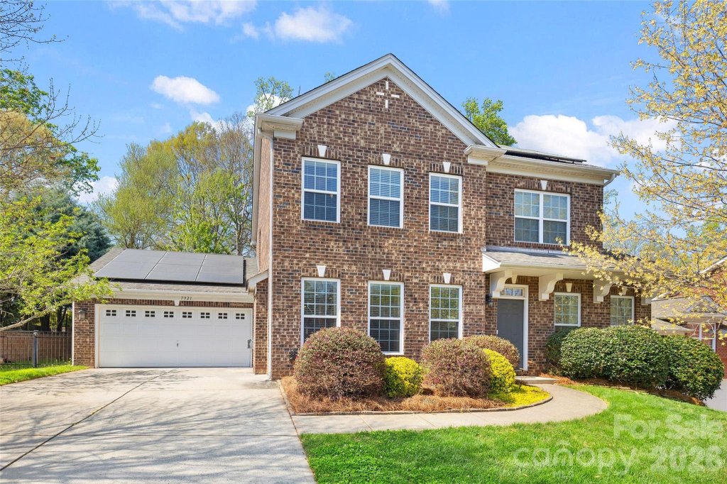 7921 Rolling Creek Court