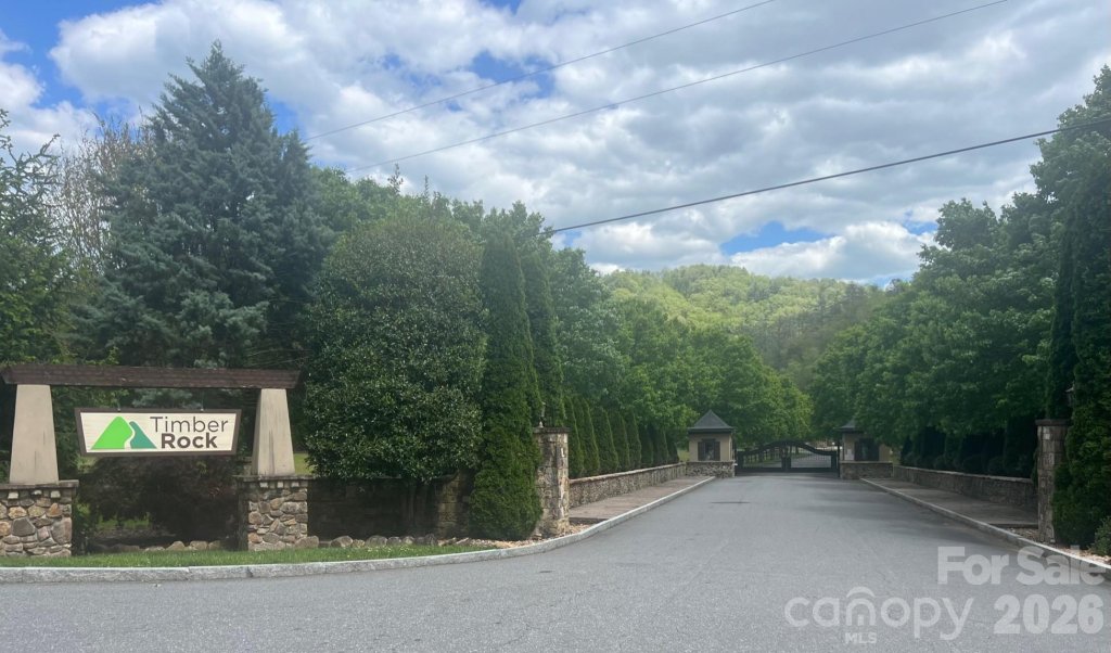 531 Roca Vista Drive