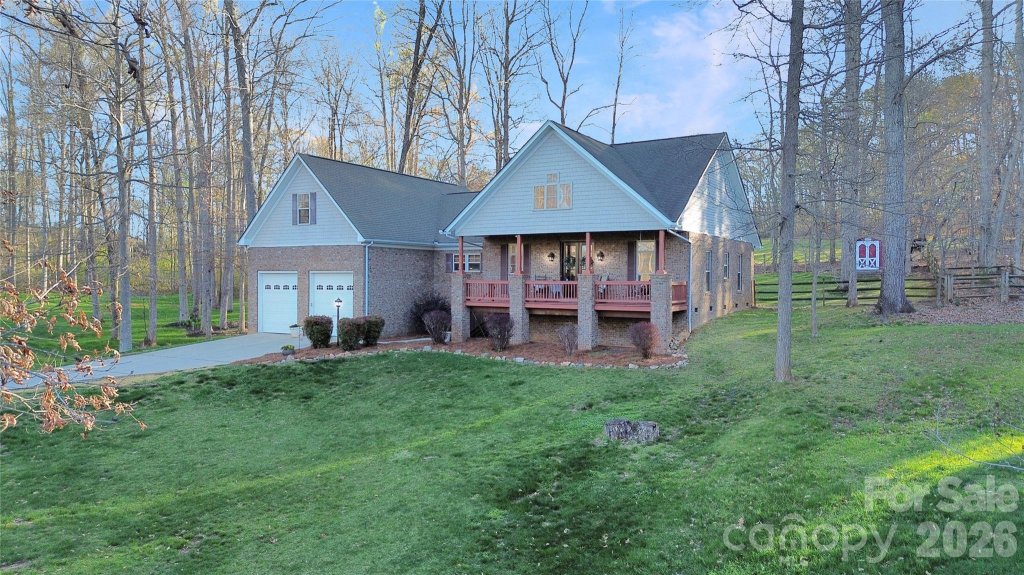 Weatherwood, Lincolnton community