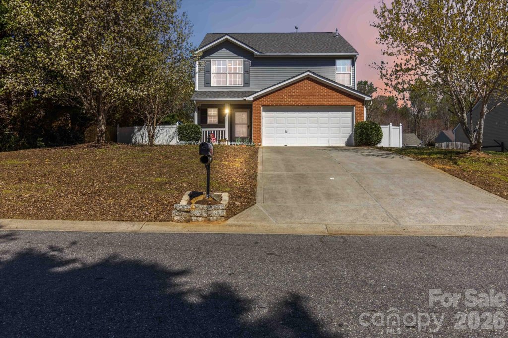 917 Poplar Forest Ridge