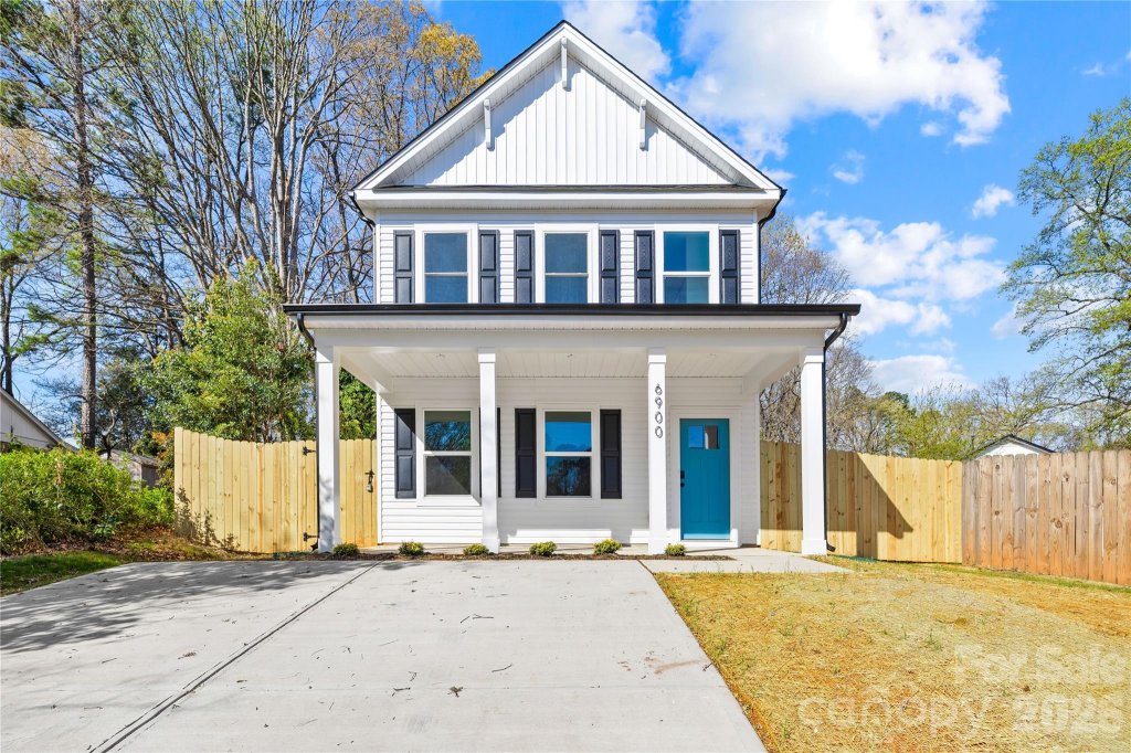 6900 Barrington Drive