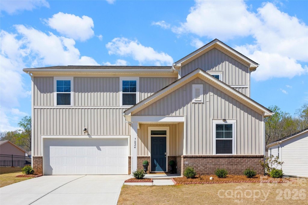 7024 Maple Run Circle