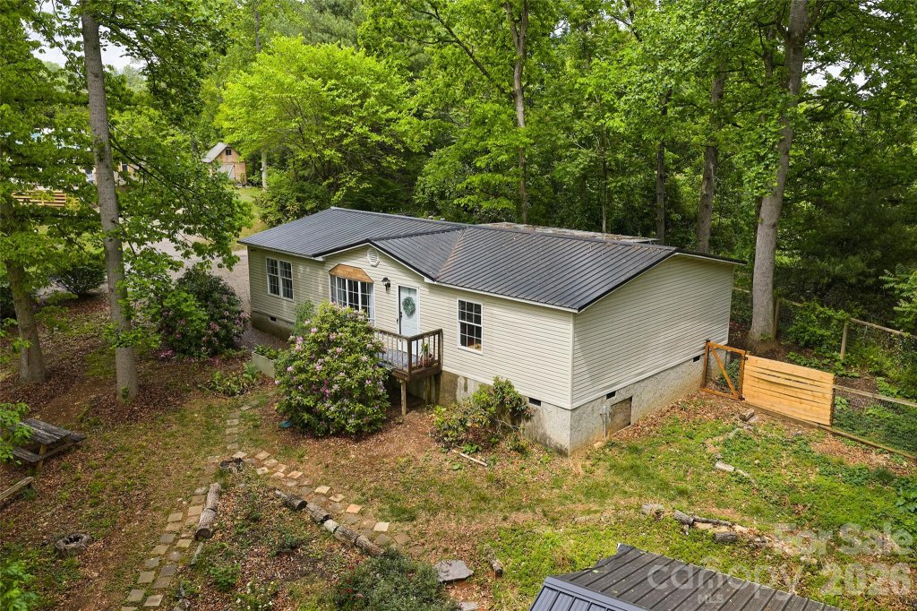 Turkey Creek Estates, Leicester community