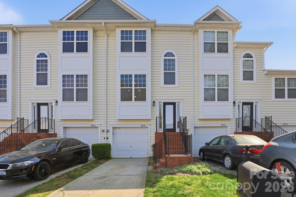 2814 Avalon Loop Road