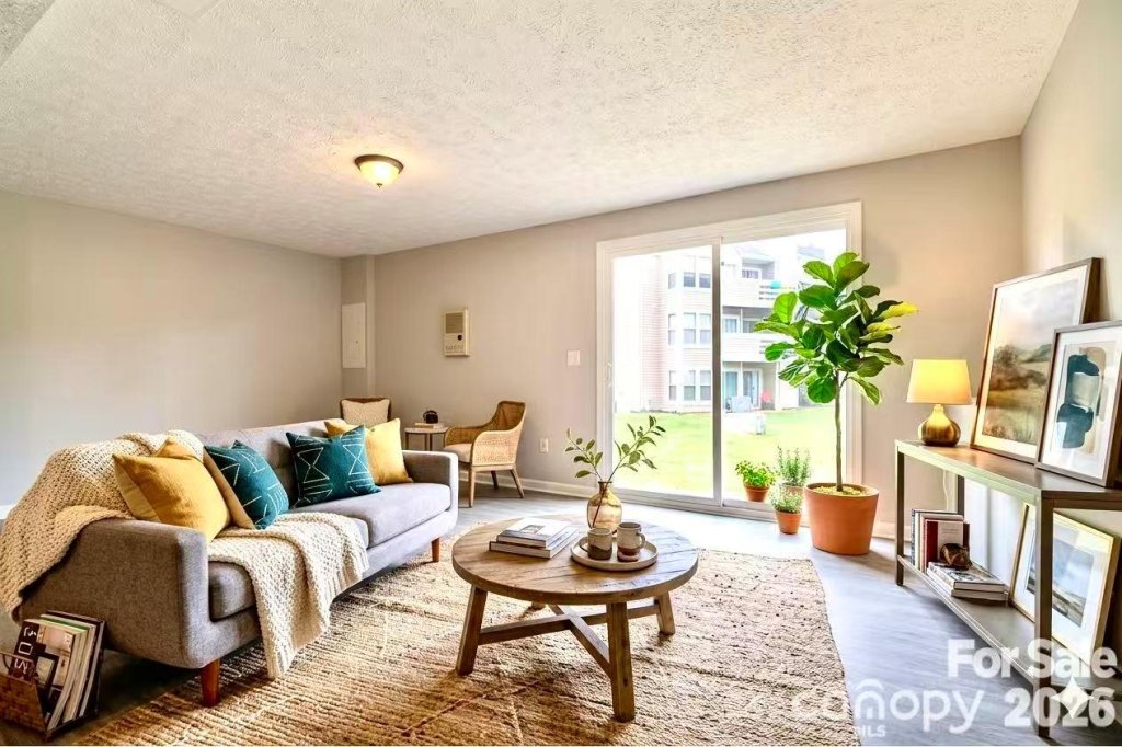 Colville, Charlotte community