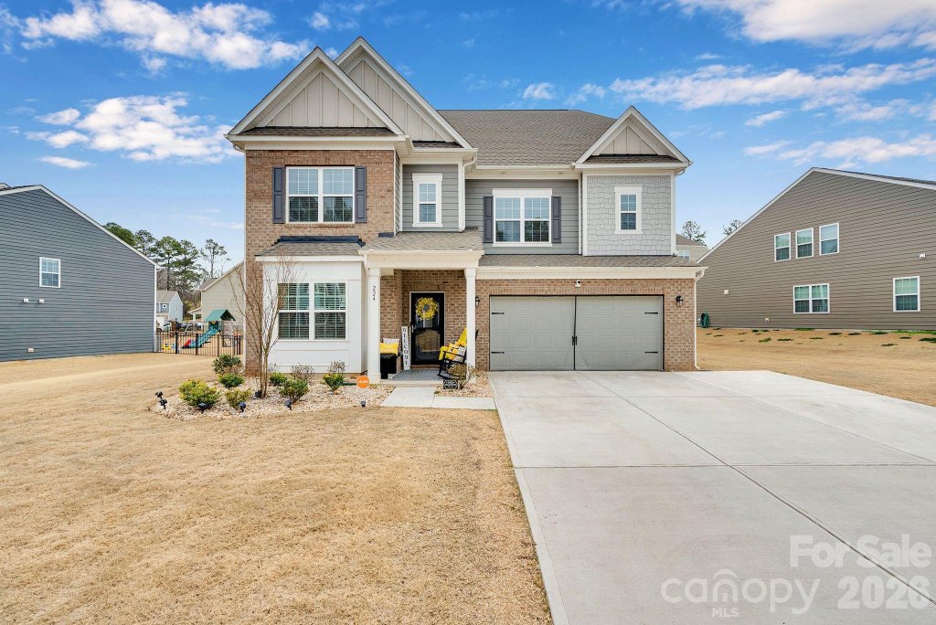 224 Hamptons Cove Road