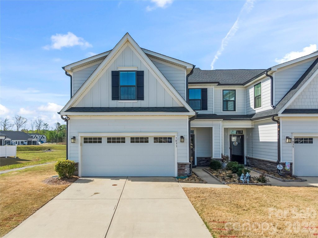 7033 Old Evergreen Parkway