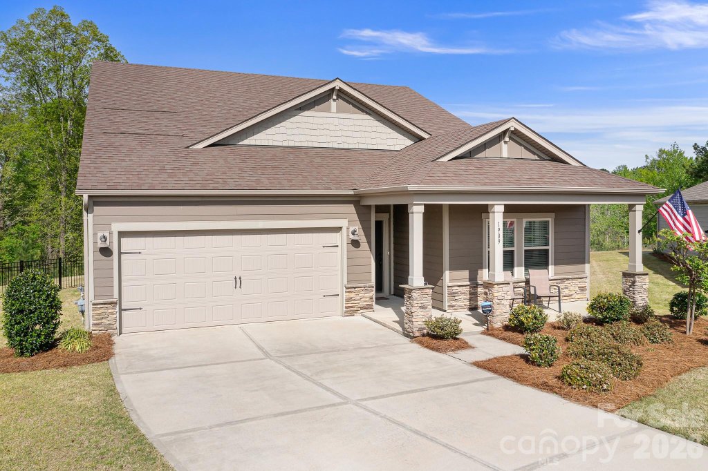 Canopy Creek, Denver community