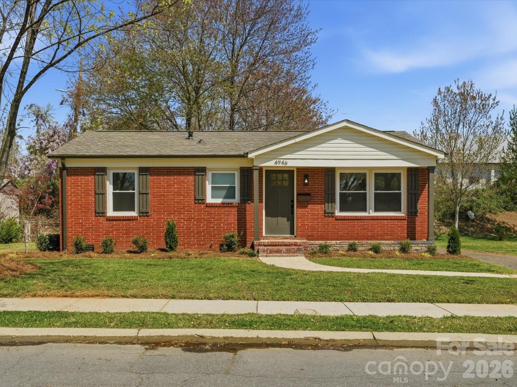 Westmont, Charlotte community