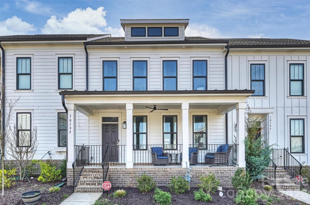 10195 Rainier Trail Drive