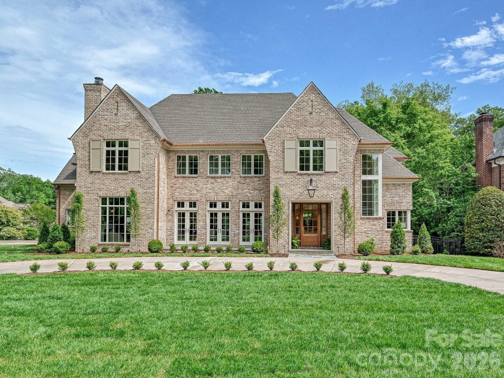 3701 Pelham Lane
