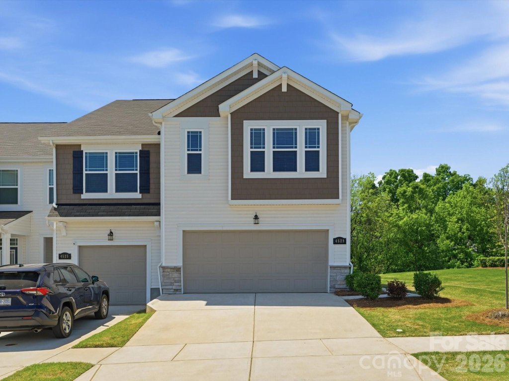 4529 Iron Oak Lane