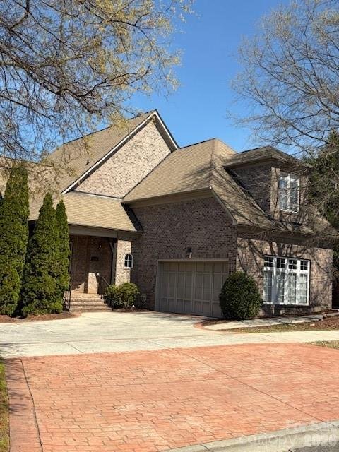 2504 Olde White Lane