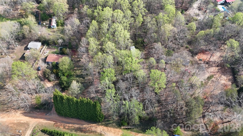 Trail Winds, Newton community