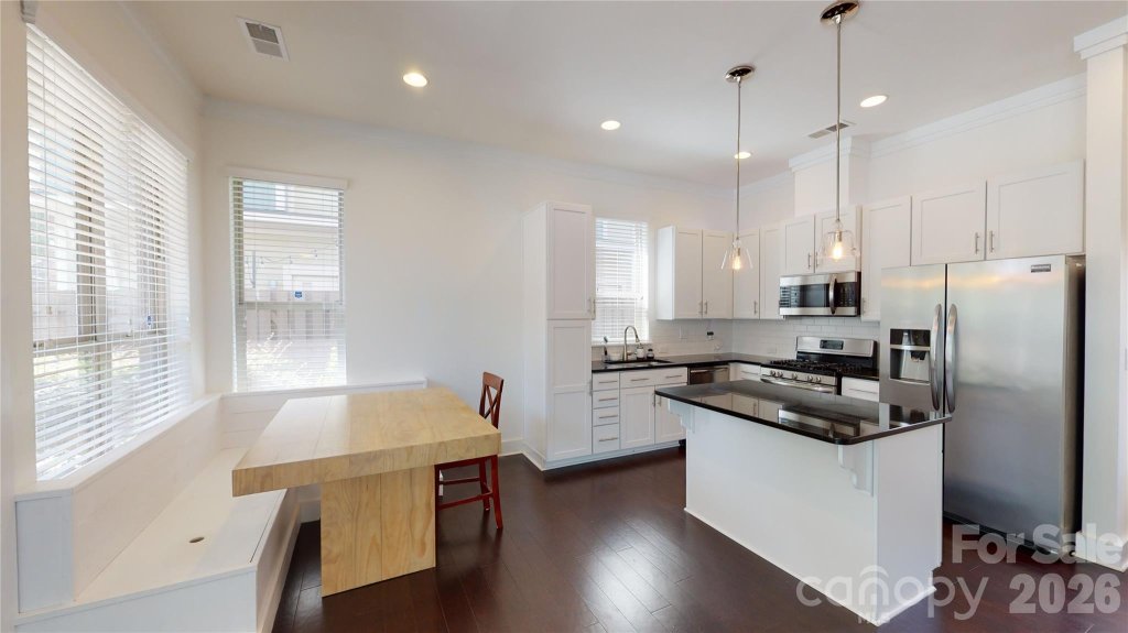 930 Steel House Boulevard