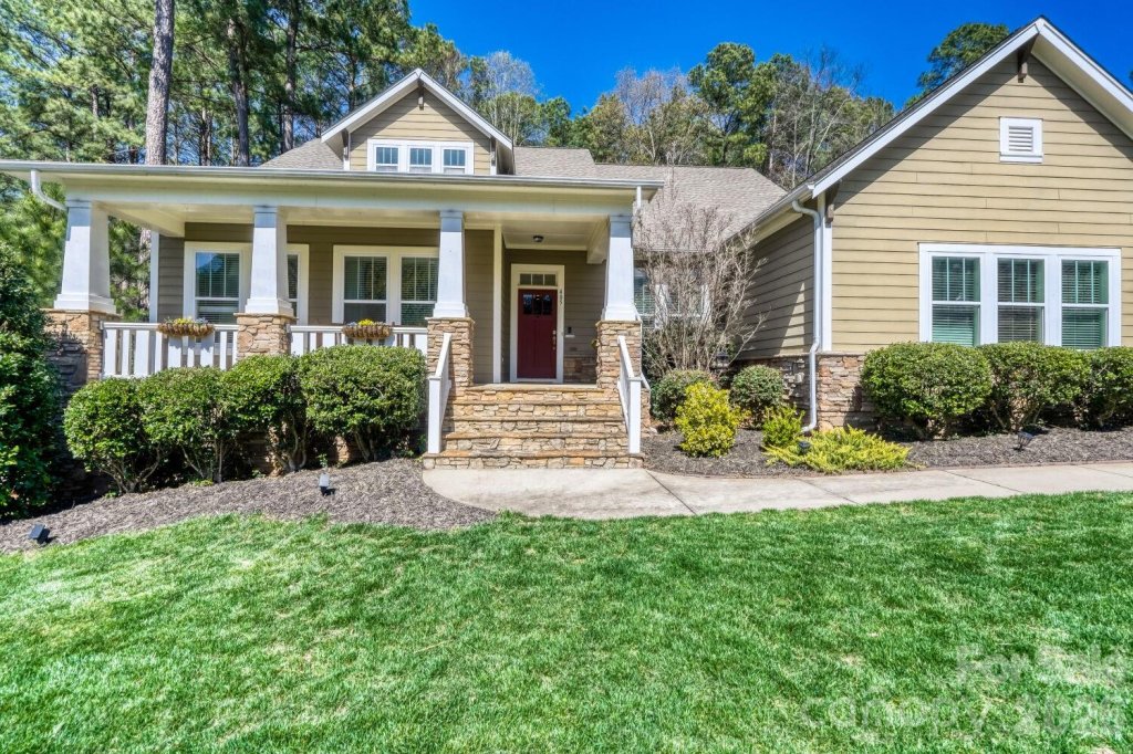 405 Brookridge Drive