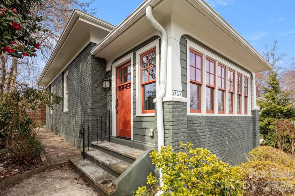 1717 Clairmont Drive