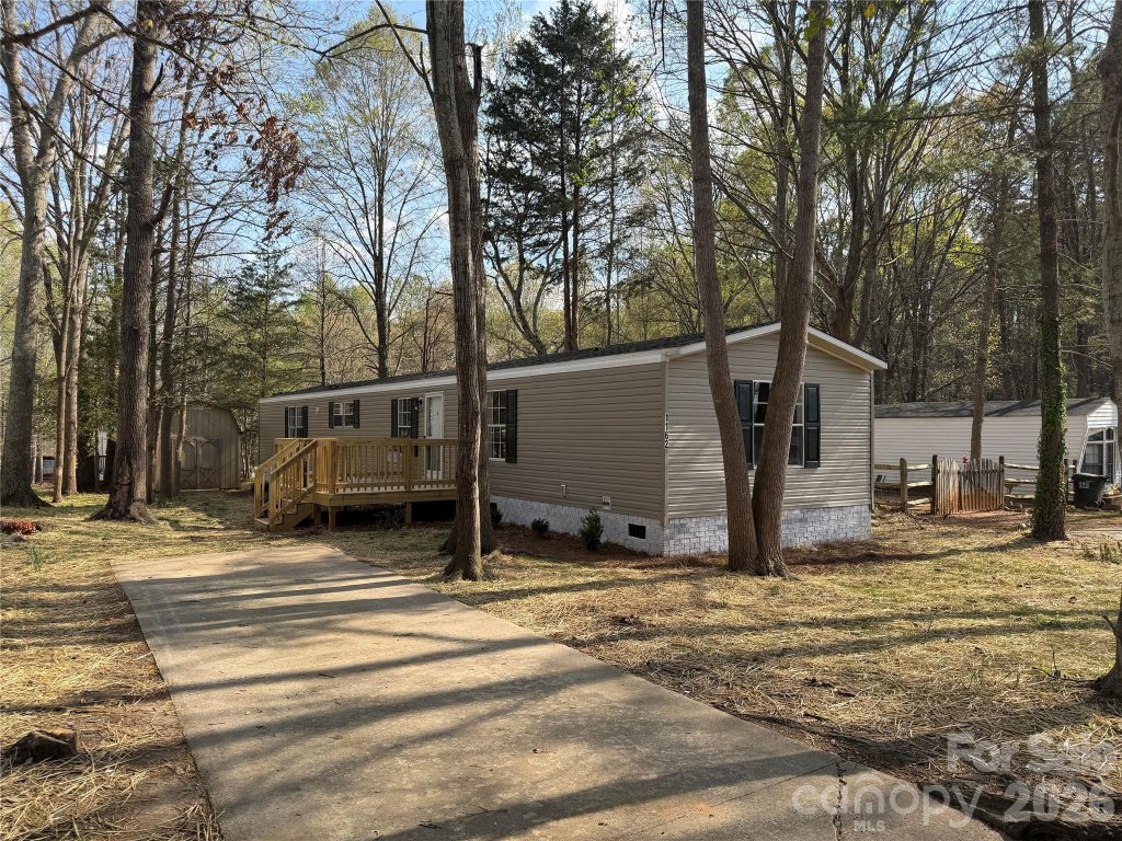 1162 State Line Road