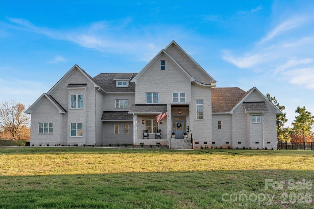 Bickett Ridge, Monroe community