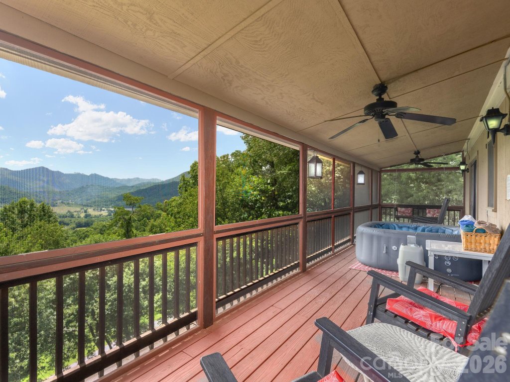 Utah Mountain Estates, Waynesville community