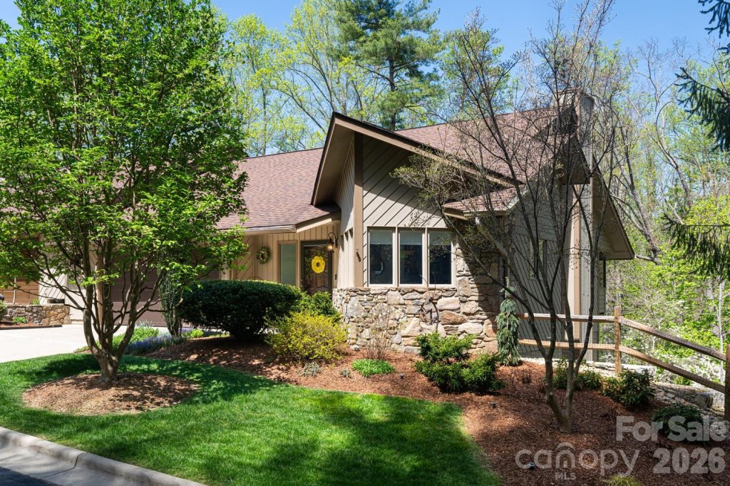 1002 Timber Lane