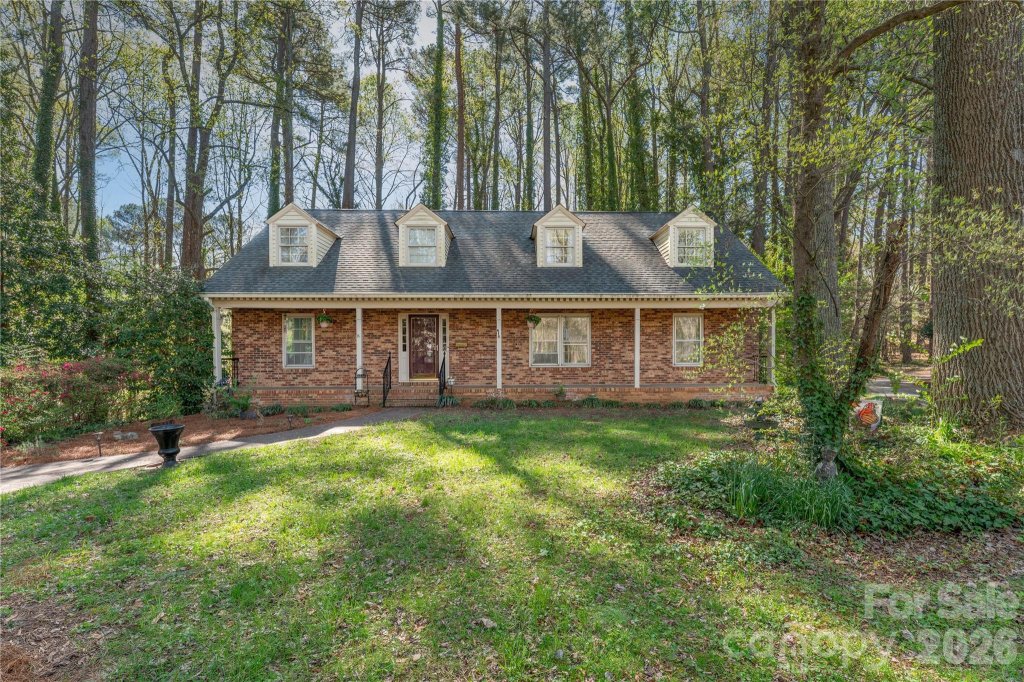 Austin Farms, Statesville community