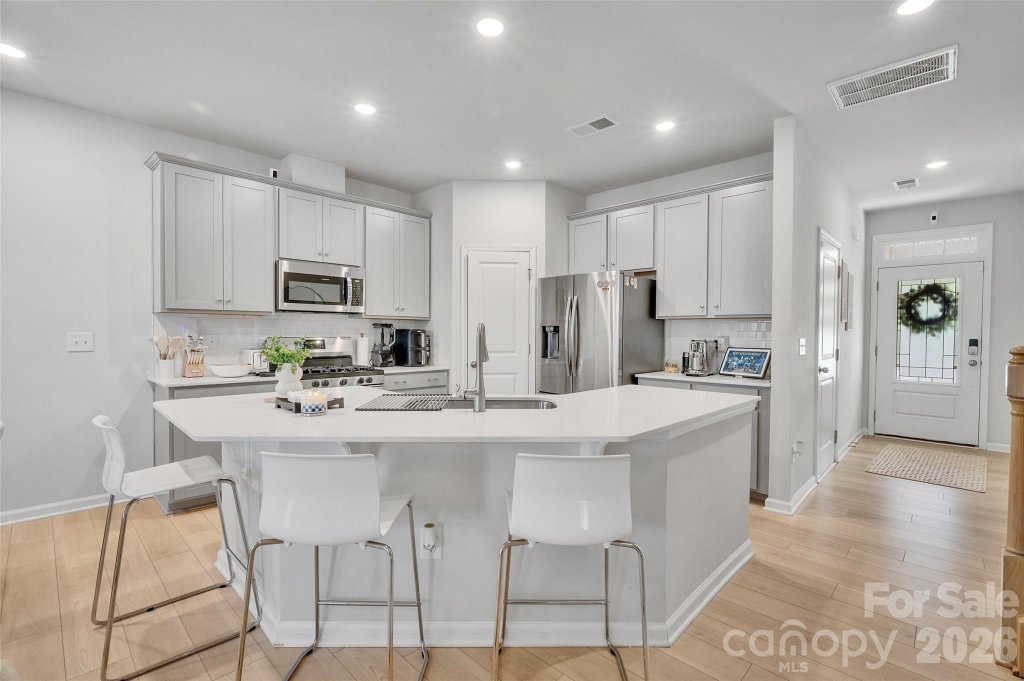 906 Park Bend Trail