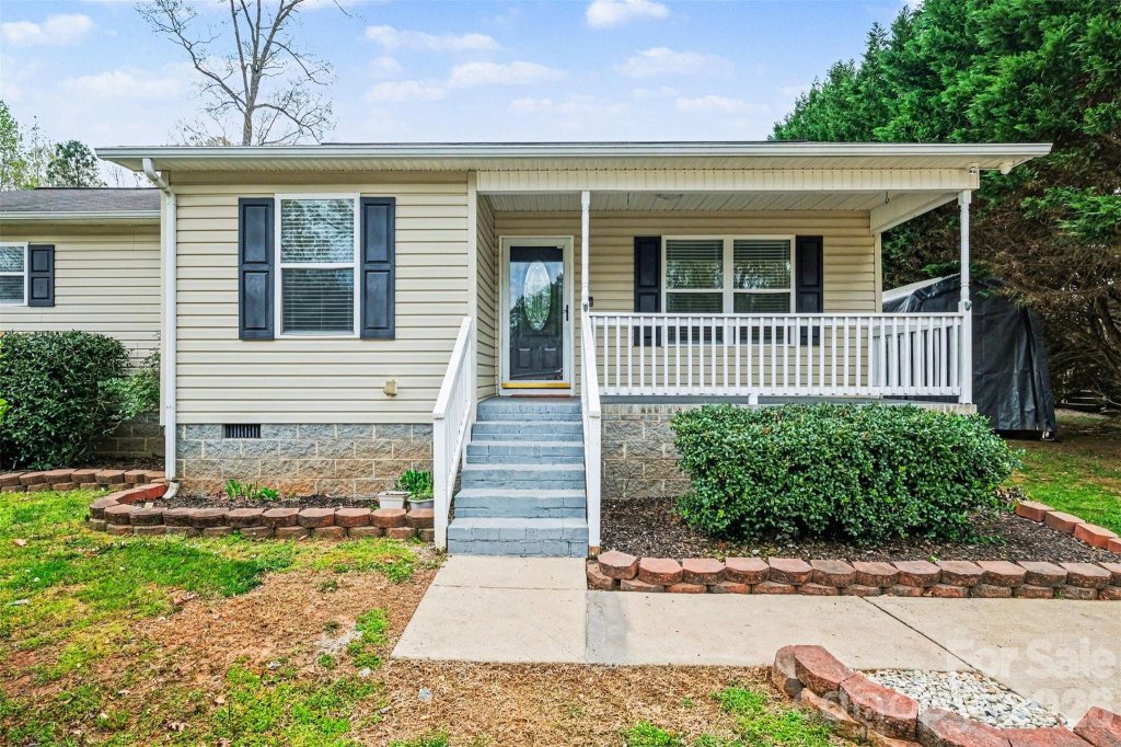 Hudson Estates, Gastonia community
