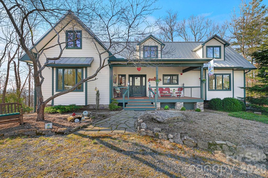 Eagle Lake, Brevard community