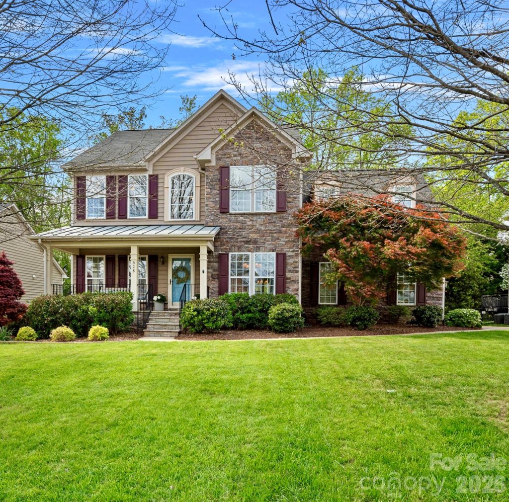 Fallbrook, Fort Mill community