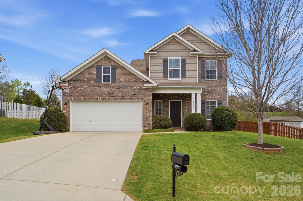 1529 Taryn Lane
